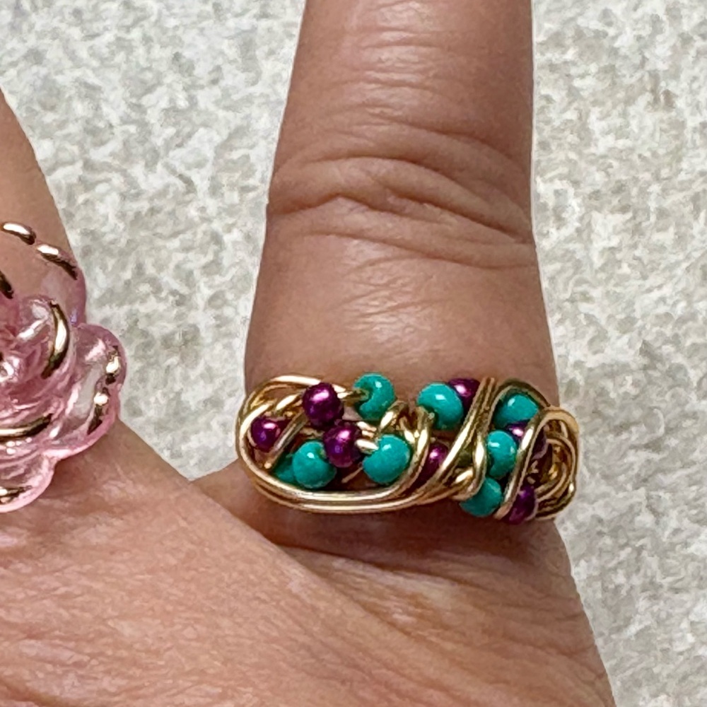Gold and Purple Wire Wrapped Ring - Picture 4 of 9